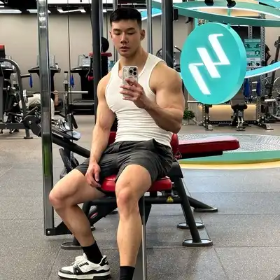 夏旭